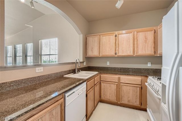 10550 ALEXANDER Road 2080, Las Vegas, NV 89129