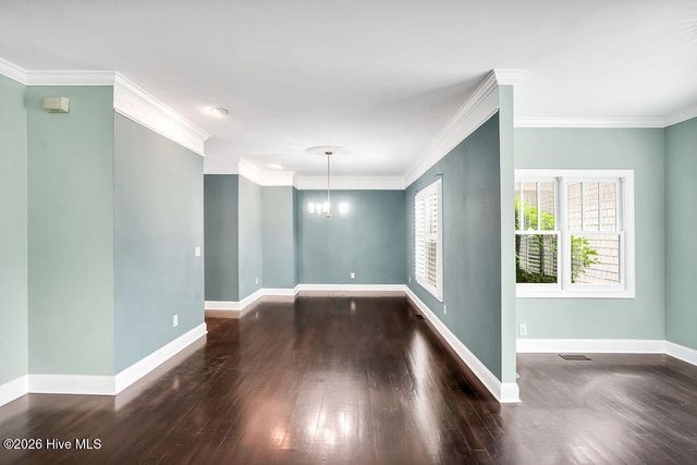 8120 Mason Ridge Lane, Wilmington, NC 28409