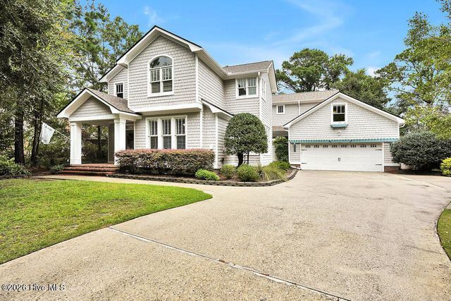 8120 Mason Ridge Lane, Wilmington, NC 28409