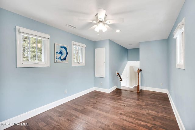 8120 Mason Ridge Lane, Wilmington, NC 28409