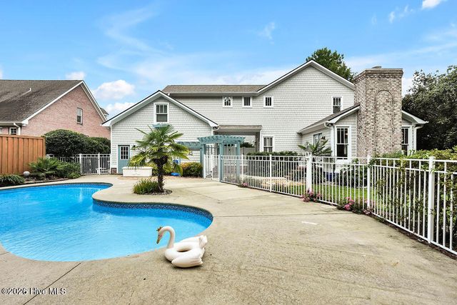 8120 Mason Ridge Lane, Wilmington, NC 28409