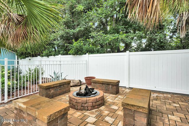 8120 Mason Ridge Lane, Wilmington, NC 28409