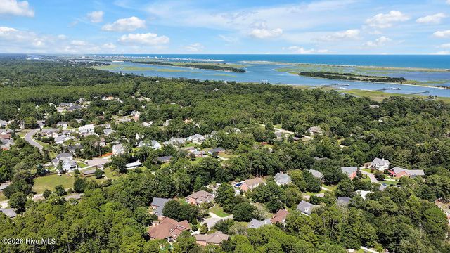 8120 Mason Ridge Lane, Wilmington, NC 28409