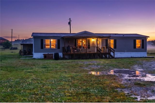 1863 Marion County 4010, Yellville, AR 72687