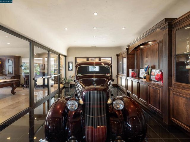 2020 Victorine Rd, Livermore, CA 94551