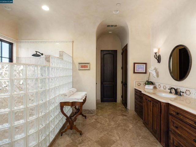 2020 Victorine Rd, Livermore, CA 94551