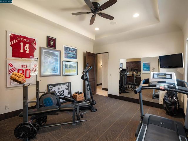 2020 Victorine Rd, Livermore, CA 94551