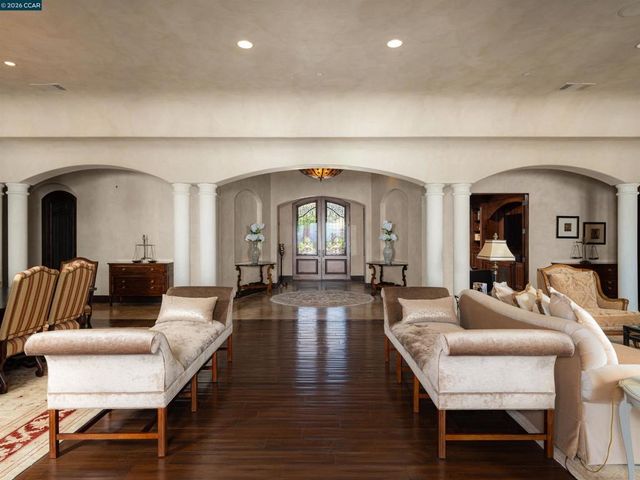 2020 Victorine Rd, Livermore, CA 94551