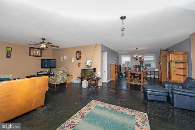 15 SPRING ST, Pine Hill, NJ 08021