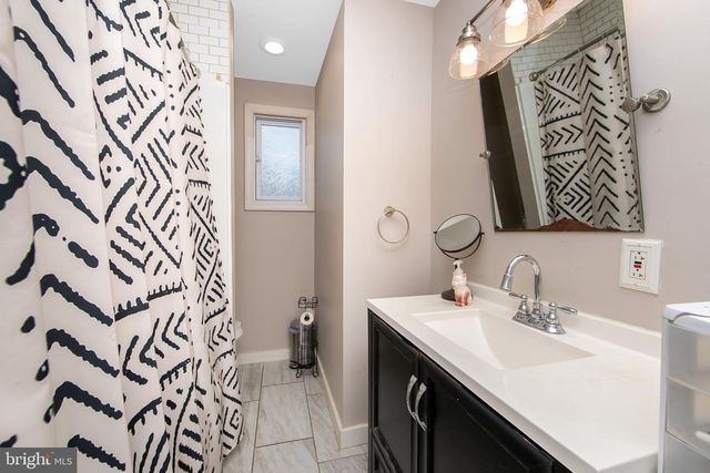 15 SPRING ST, Pine Hill, NJ 08021