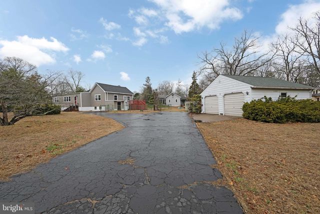 15 SPRING ST, Pine Hill, NJ 08021