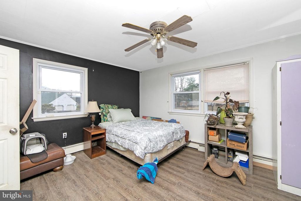 Image 11 of property listing at 15 SPRING ST, Pine Hill, NJ 08021