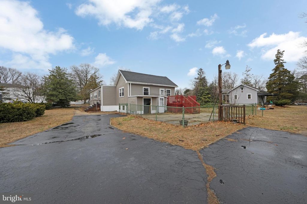 Image 33 of property listing at 15 SPRING ST, Pine Hill, NJ 08021