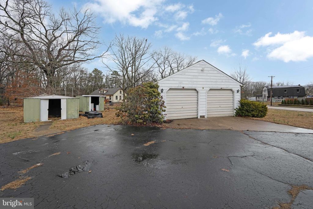 Image 34 of property listing at 15 SPRING ST, Pine Hill, NJ 08021