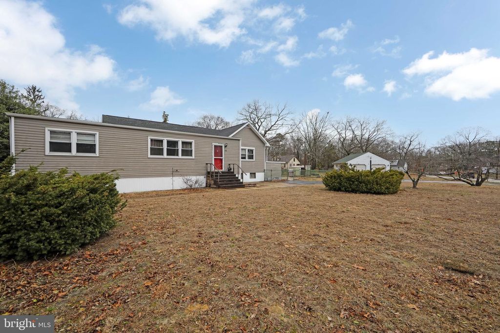 Image 38 of property listing at 15 SPRING ST, Pine Hill, NJ 08021