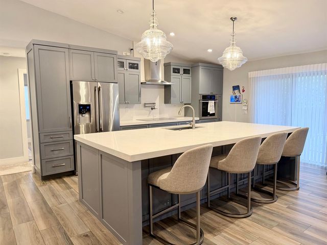 1341 NW WHITE STONE Way, Davie, FL 33325