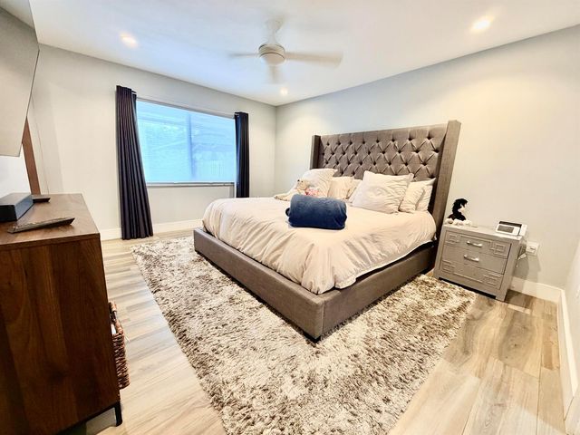 1341 NW WHITE STONE Way, Davie, FL 33325