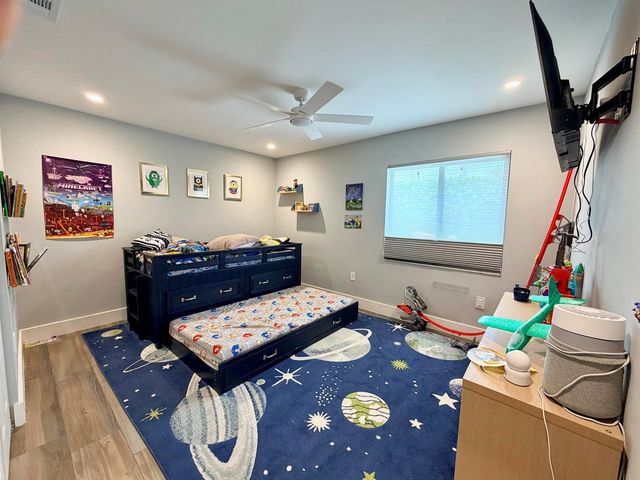 1341 NW WHITE STONE Way, Davie, FL 33325