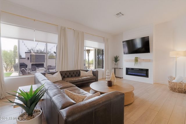 14604 E PEAK VIEW Road, Scottsdale, AZ 85262