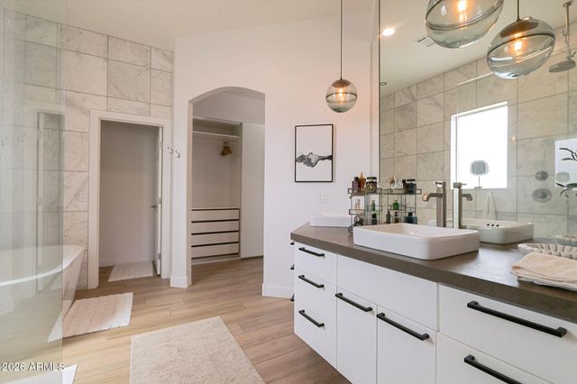 14604 E PEAK VIEW Road, Scottsdale, AZ 85262