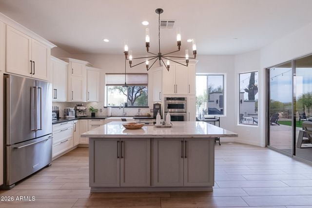 14604 E PEAK VIEW Road, Scottsdale, AZ 85262