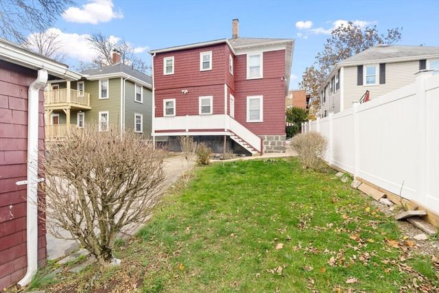 7 Rockwell 1, Boston, MA 02124