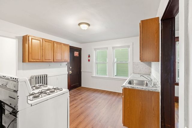 7 Rockwell 1, Boston, MA 02124