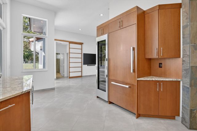 2647 Miller Court, Weston, FL 33332