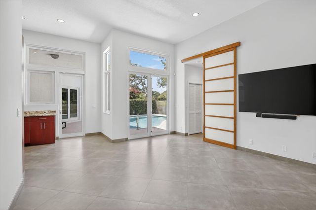 2647 Miller Court, Weston, FL 33332