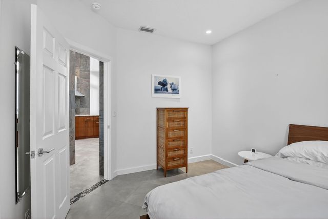 2647 Miller Court, Weston, FL 33332