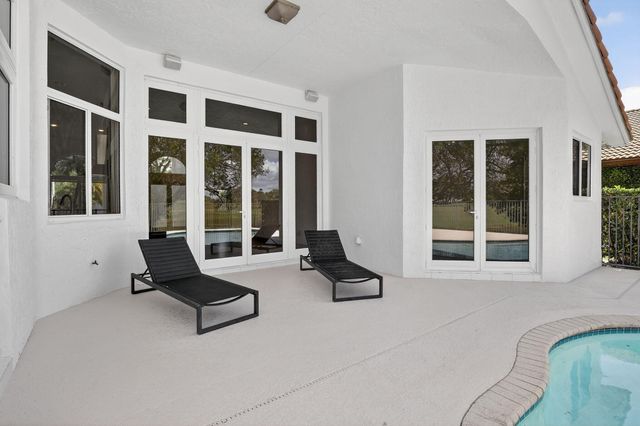 2647 Miller Court, Weston, FL 33332