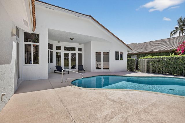 2647 Miller Court, Weston, FL 33332