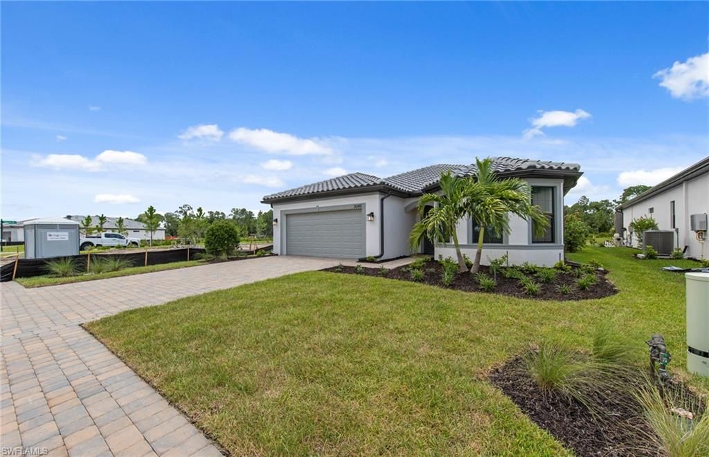 2049 Terreno BLVD, NAPLES, FL 34120 — photo 2