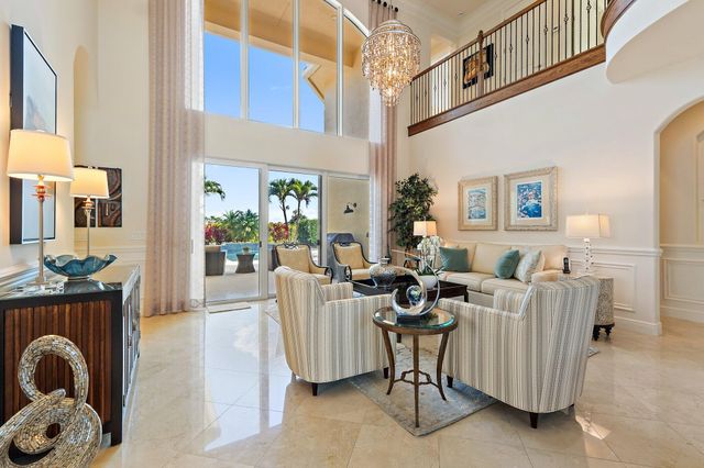 1715 W Hemingway Drive, Juno Beach, FL 33408