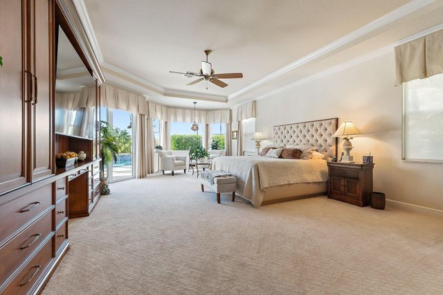 1715 W Hemingway Drive, Juno Beach, FL 33408