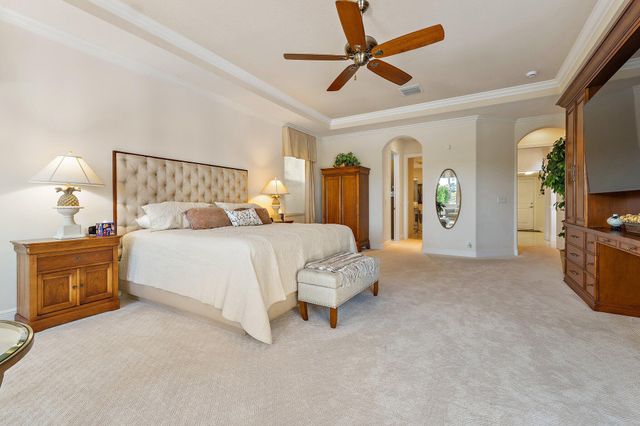1715 W Hemingway Drive, Juno Beach, FL 33408