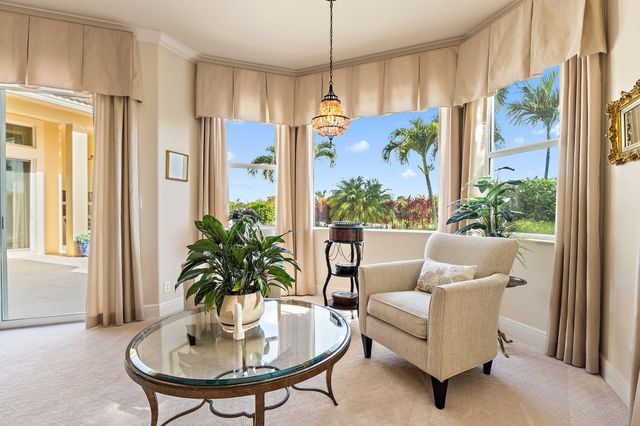 1715 W Hemingway Drive, Juno Beach, FL 33408