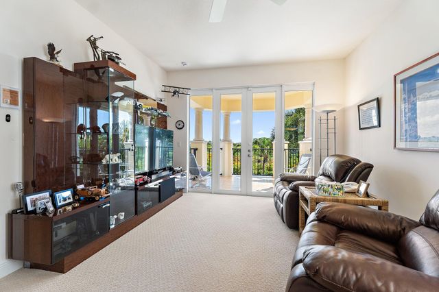 1715 W Hemingway Drive, Juno Beach, FL 33408