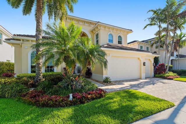 1715 W Hemingway Drive, Juno Beach, FL 33408