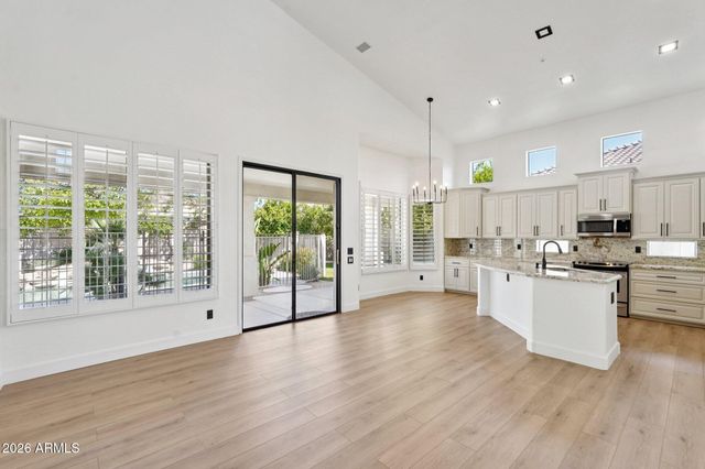 7788 E PHANTOM Way, Scottsdale, AZ 85255