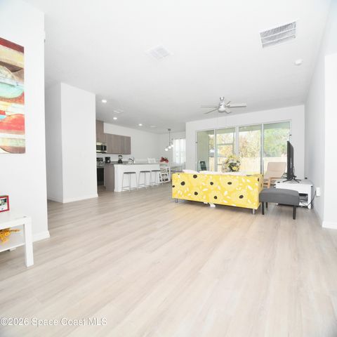 241 Saint Andre Boulevard SW, Palm Bay, FL 32908