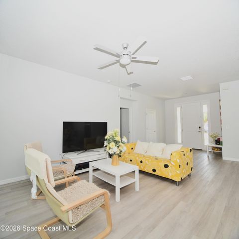 241 Saint Andre Boulevard SW, Palm Bay, FL 32908