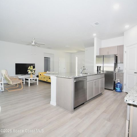 241 Saint Andre Boulevard SW, Palm Bay, FL 32908