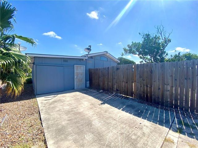 219 Bundle Wagon Drive, Mission, TX 78574