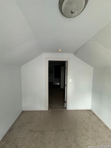 923 saint anthony, San Antonio, TX 78210