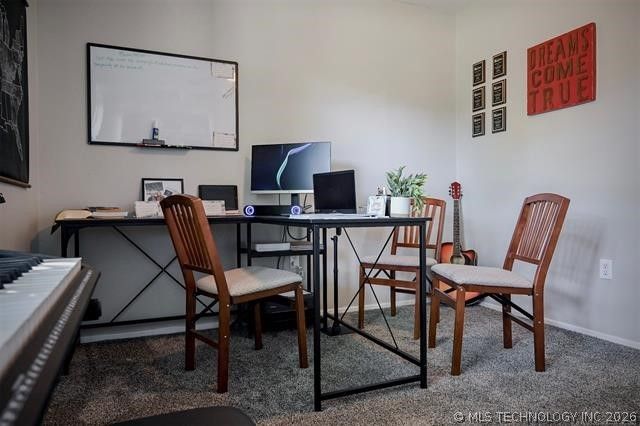 1146 N 4270 Road, Hugo, OK 74743