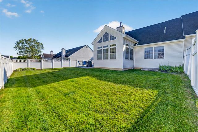 1330 Briarwood Lane, Forks Twp, PA 18040