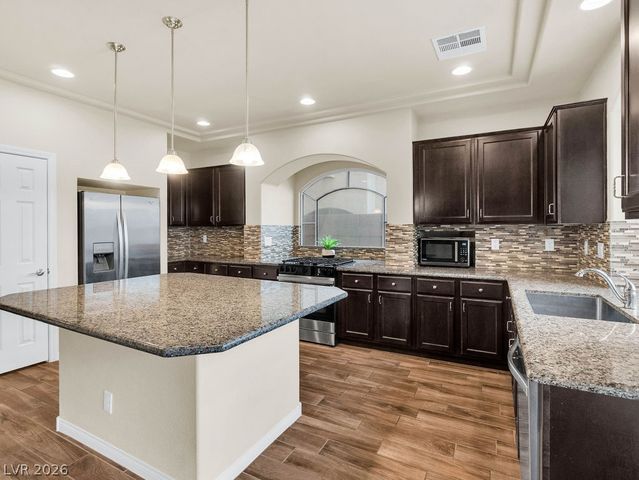 6465 Grande River Court, Las Vegas, NV 89139