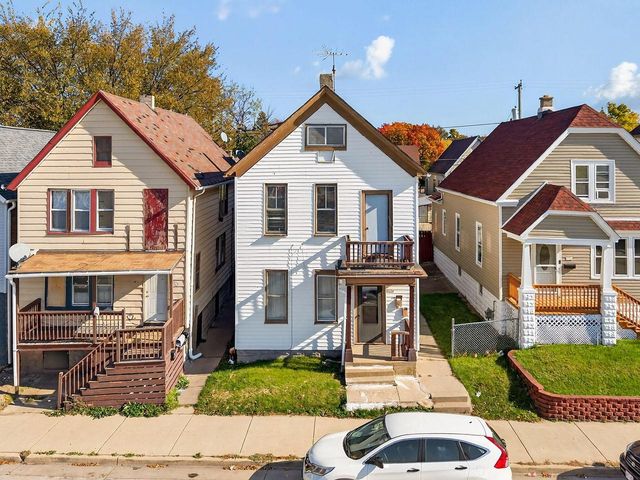 1930 S 13th STREET, Milwaukee, WI 53204