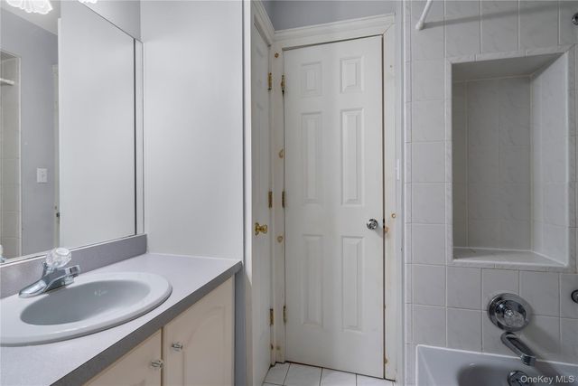 2 Pine Tree Road, Monroe, NY 10950